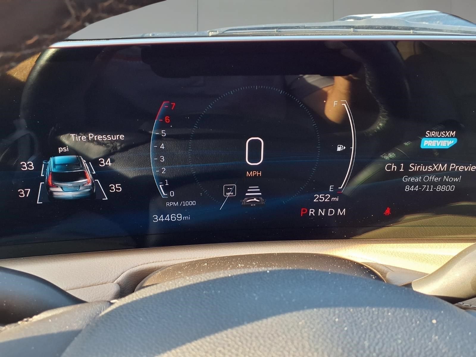 2025 Cadillac XT4 Premium Luxury