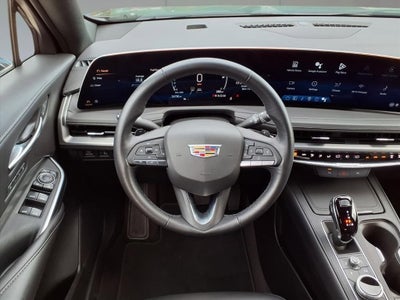 2025 Cadillac XT4 Premium Luxury