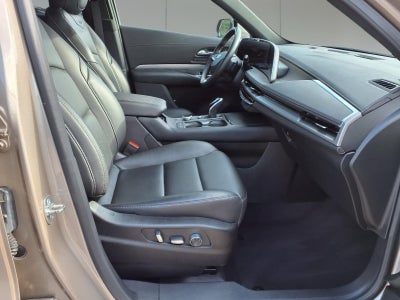 2025 Cadillac XT4 Premium Luxury