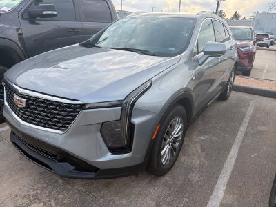 2025 Cadillac XT4 Premium Luxury