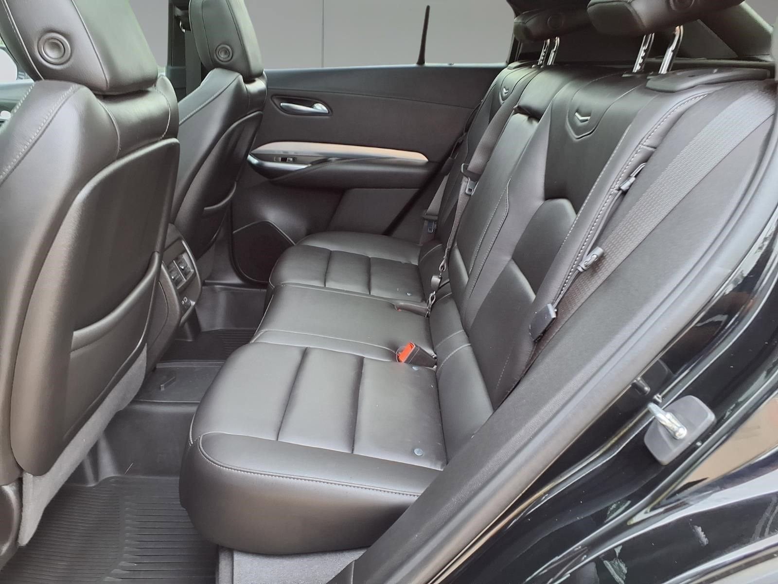 2021 Cadillac XT4 Premium Luxury