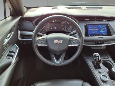 2023 Cadillac XT4 Premium Luxury
