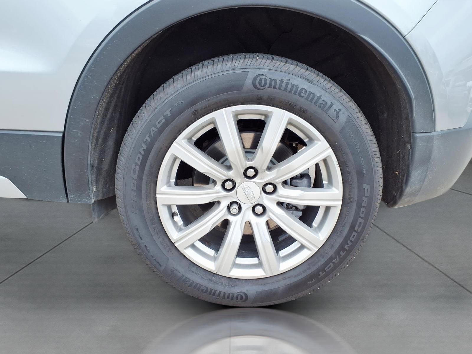 2023 Cadillac XT4 Premium Luxury