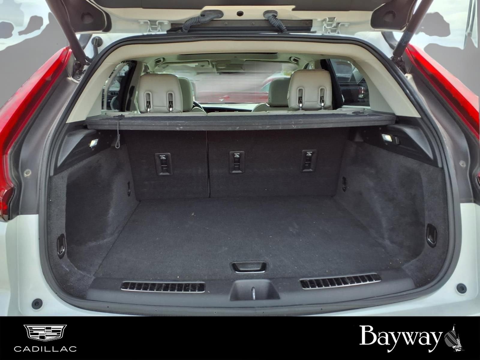 2019 Cadillac XT4 FWD Premium Luxury