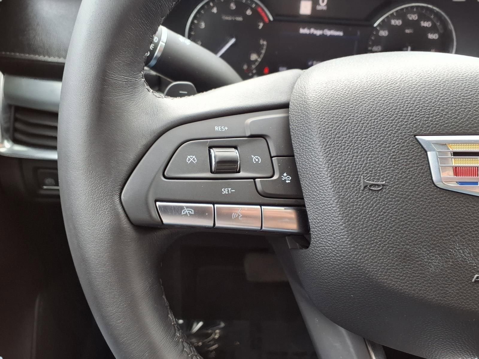 2023 Cadillac XT4 Premium Luxury