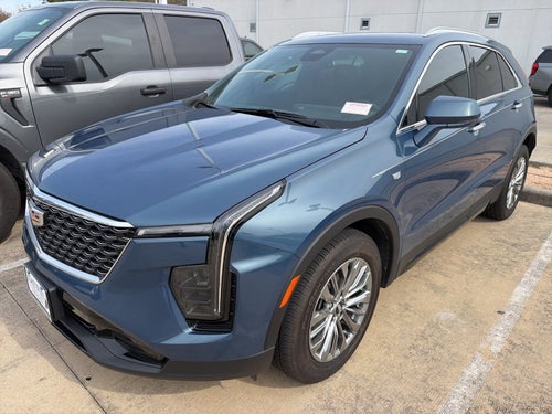 2024 Cadillac XT4 Premium Luxury