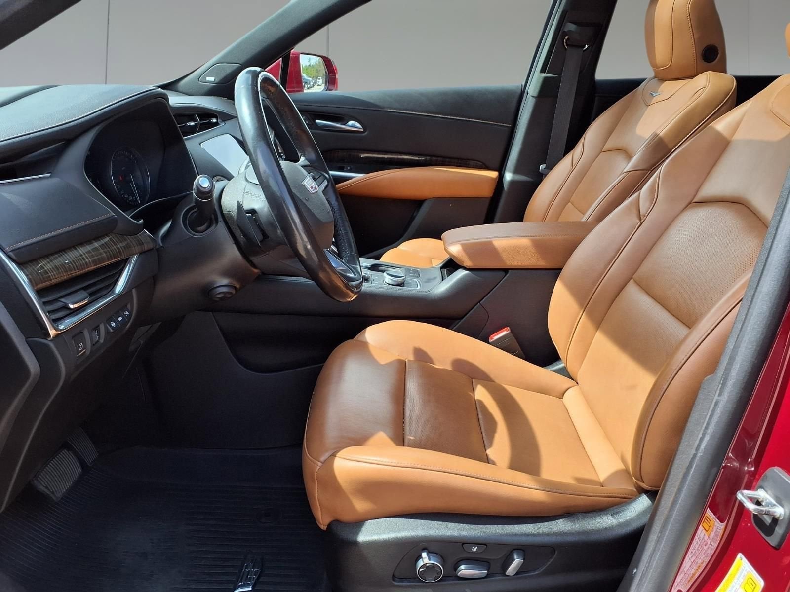 2020 Cadillac XT4 AWD Premium Luxury