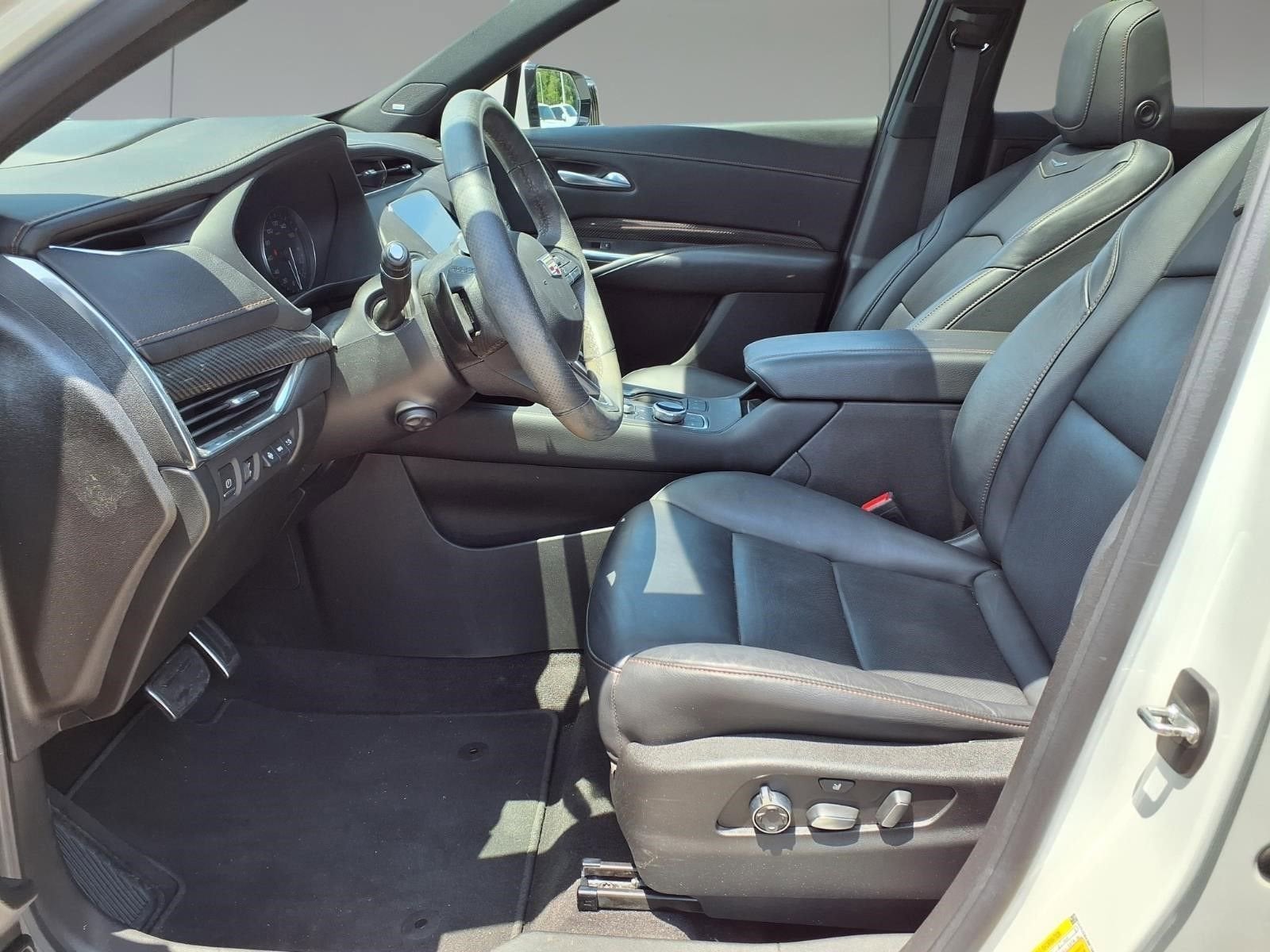2022 Cadillac XT4 Sport