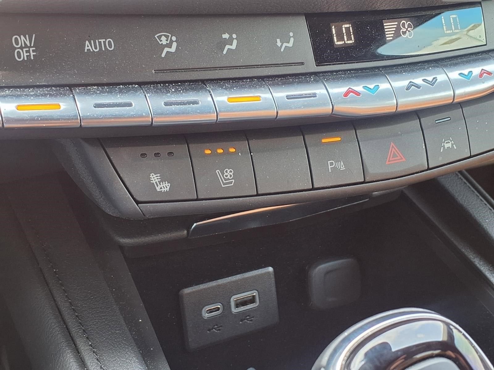 2023 Cadillac XT4 Sport