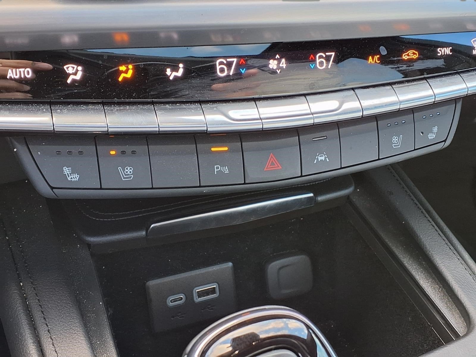 2024 Cadillac XT4 Sport