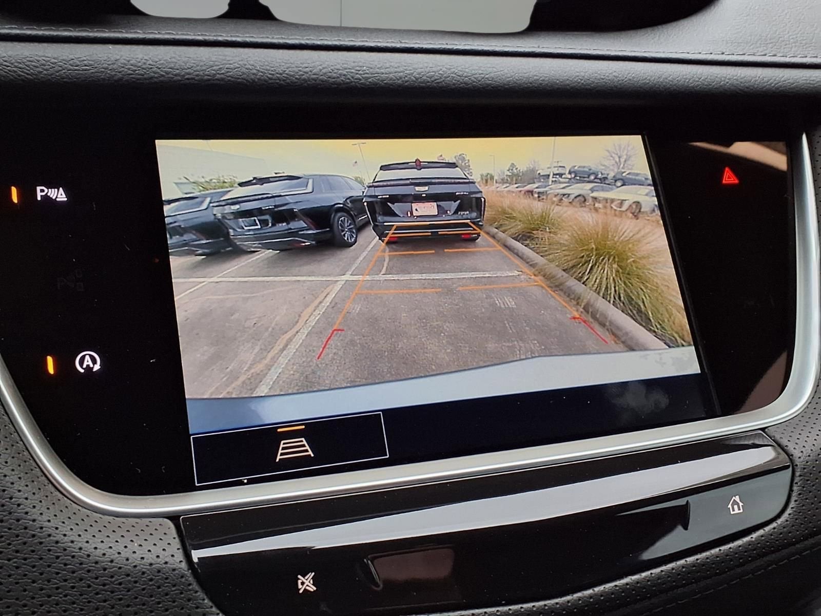 2026 Cadillac XT5 Luxury