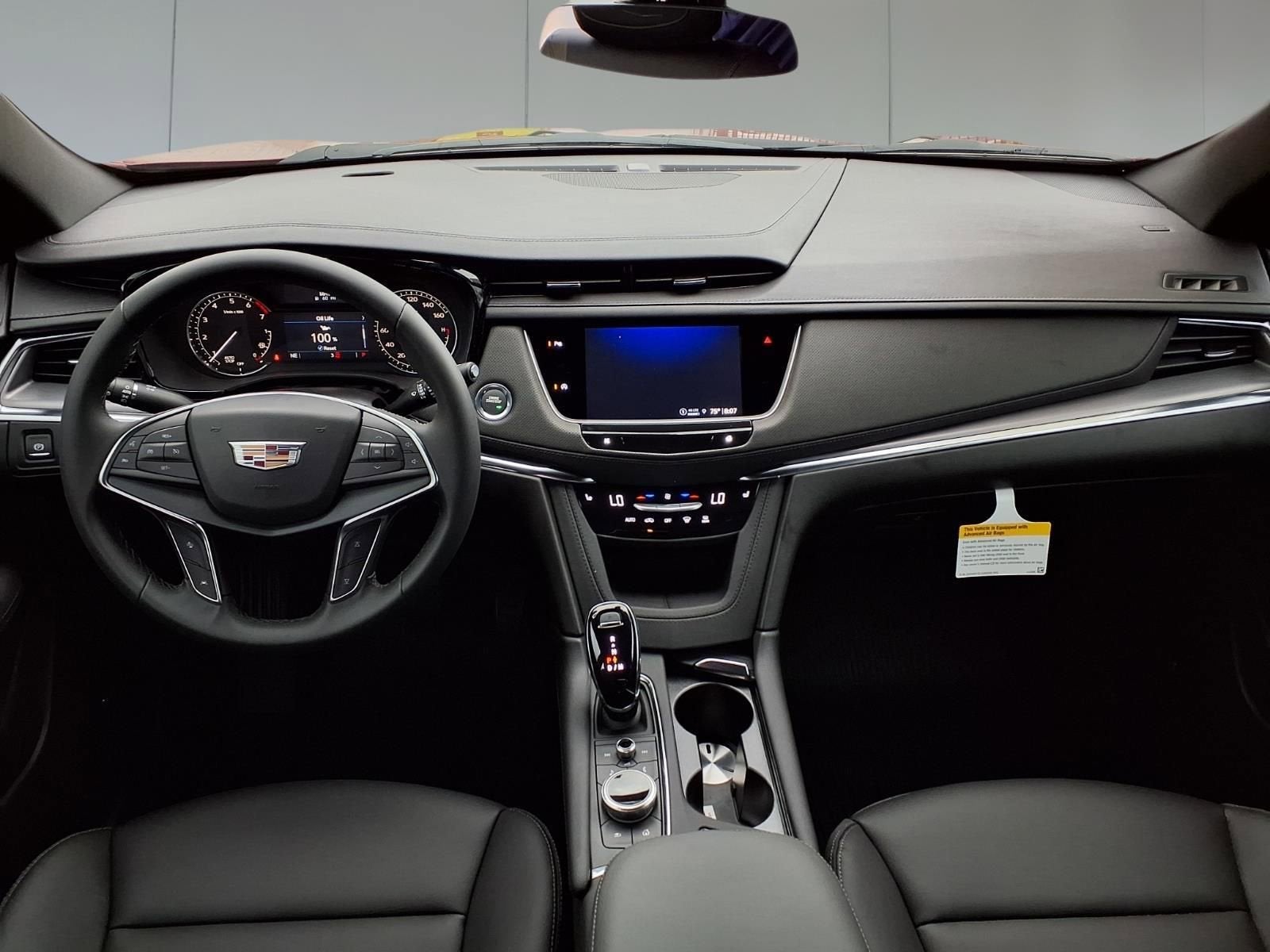 2026 Cadillac XT5 Luxury