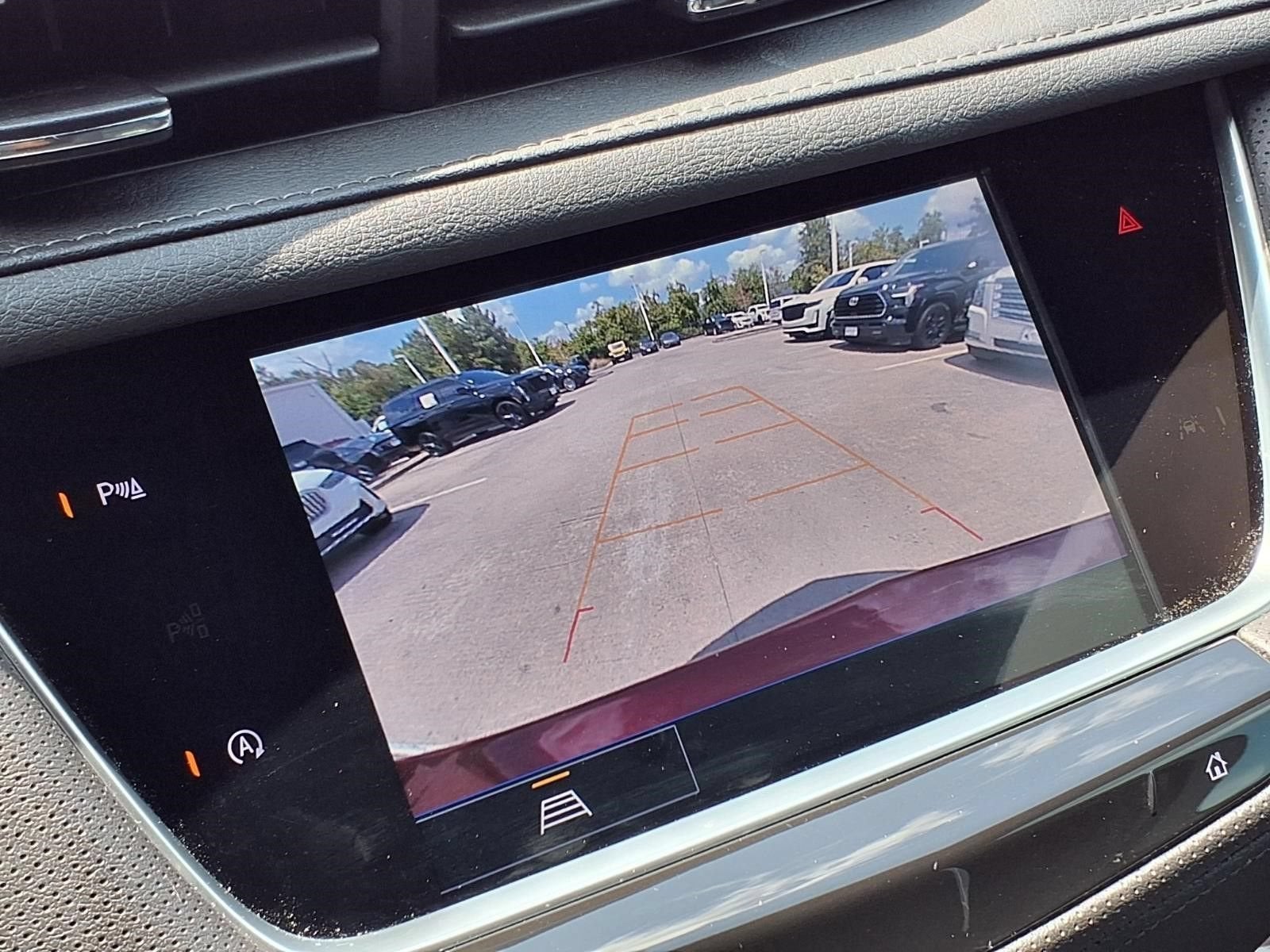 2024 Cadillac XT5 Luxury