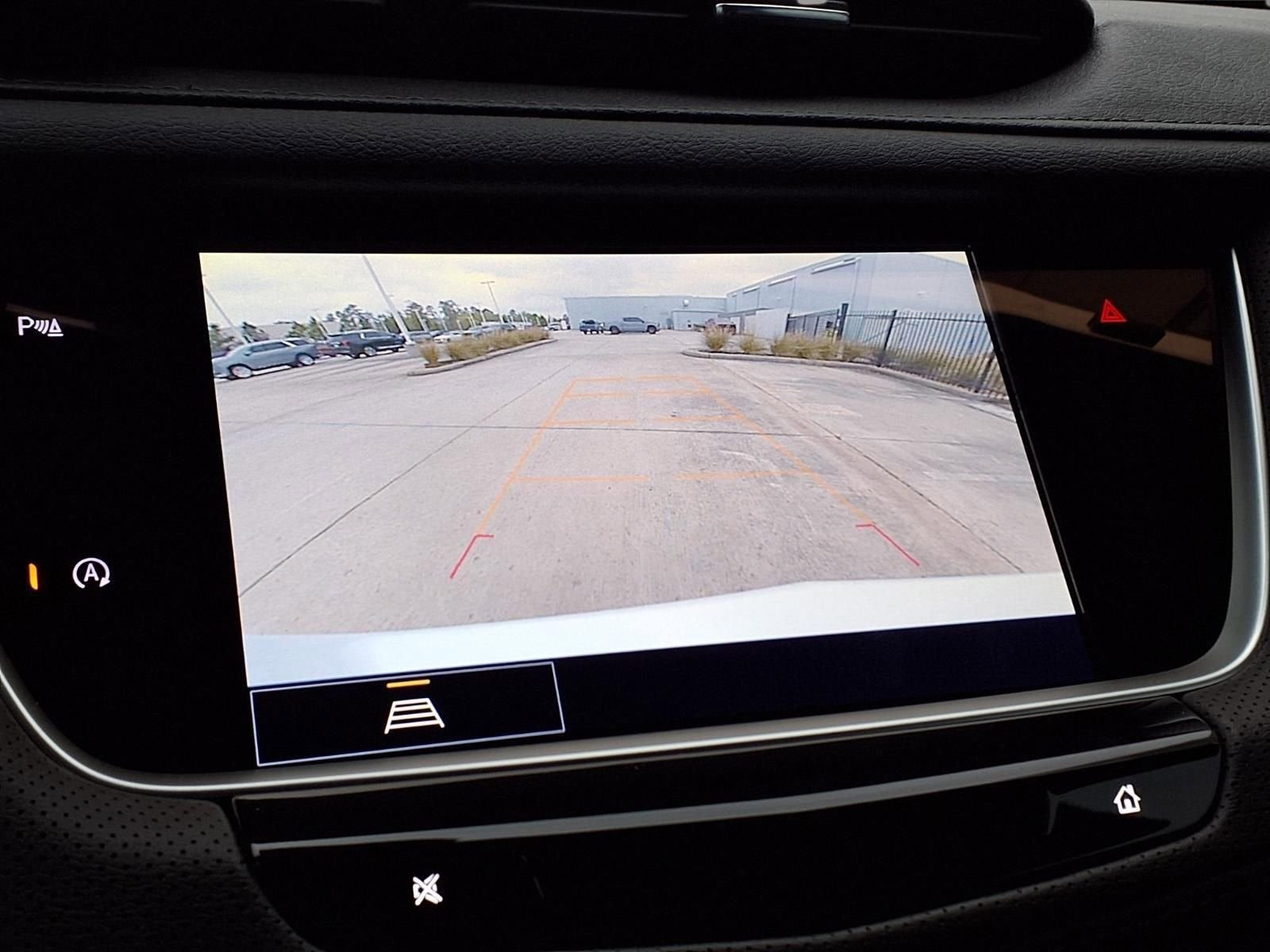 2026 Cadillac XT5 Luxury