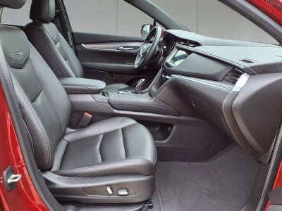 2022 Cadillac XT5 Luxury