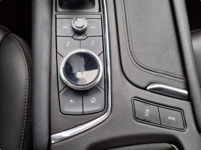 2022 Cadillac XT5 Luxury