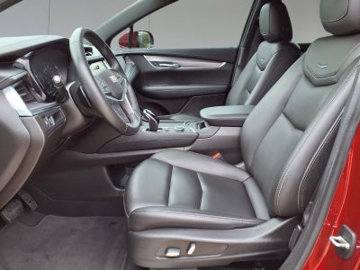 2022 Cadillac XT5 Luxury