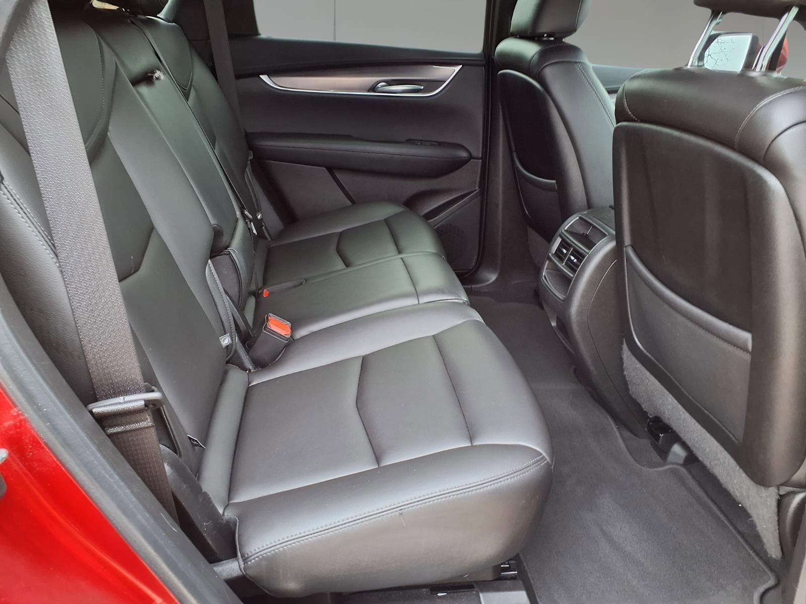 2022 Cadillac XT5 Luxury