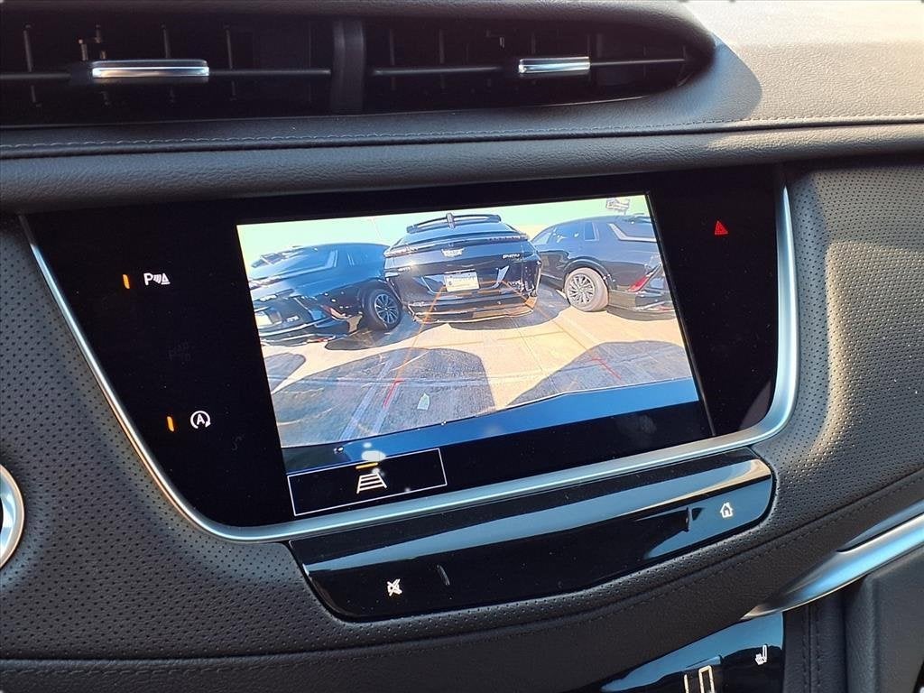 2025 Cadillac XT5 Luxury