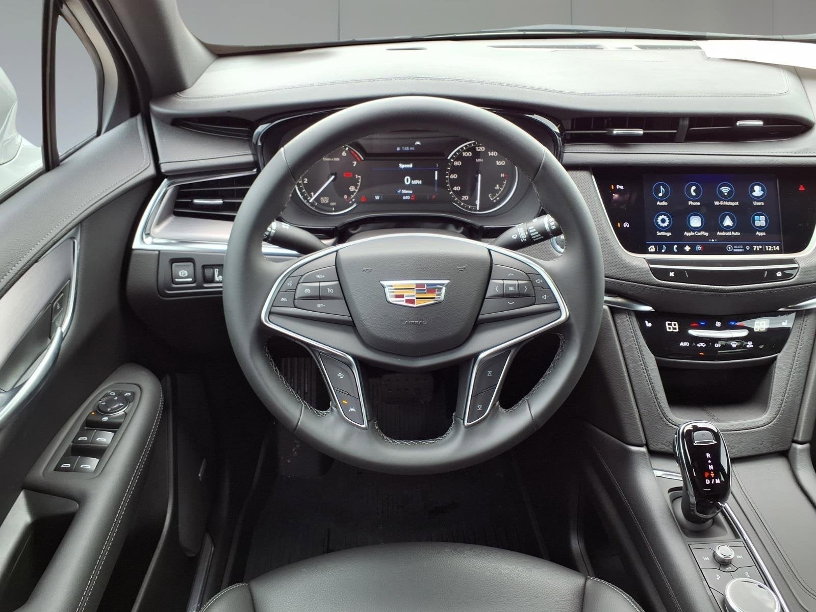 2026 Cadillac XT5 Luxury