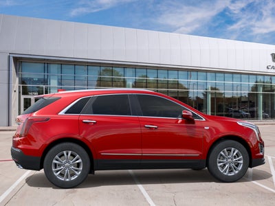 2026 Cadillac XT5 Luxury
