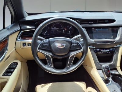2017 Cadillac XT5 Premium Luxury FWD