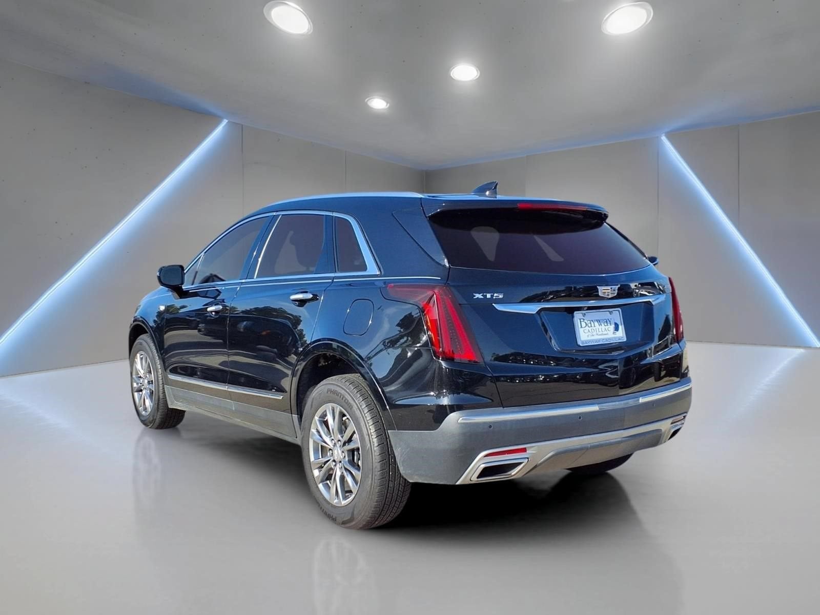 2020 Cadillac XT5 Premium Luxury FWD