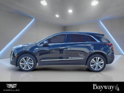 2022 Cadillac XT5 Premium Luxury