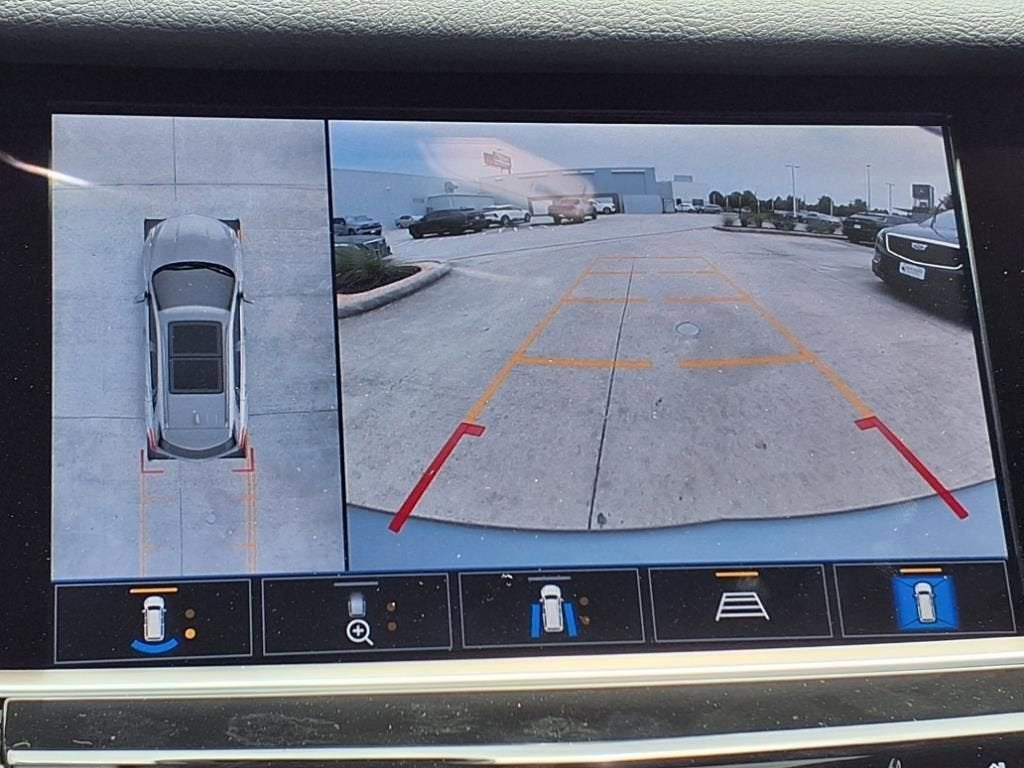 2025 Cadillac XT5 Sport