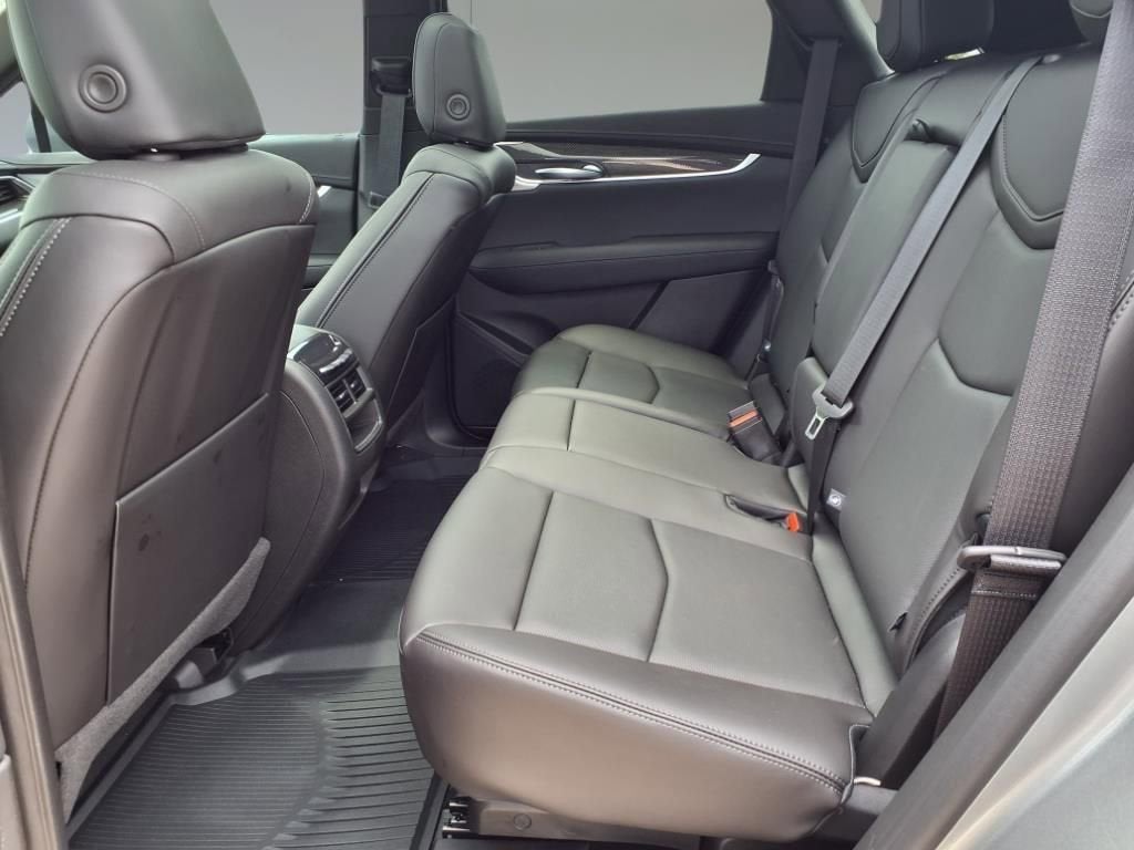 2025 Cadillac XT5 Sport