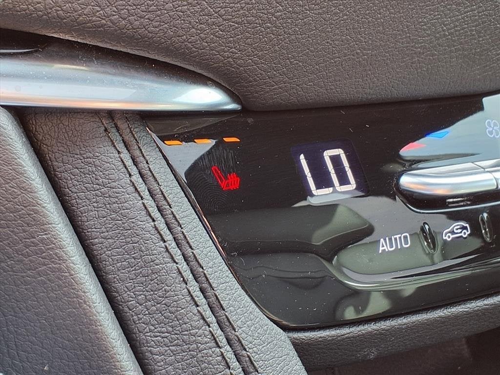 2024 Cadillac XT6 Luxury