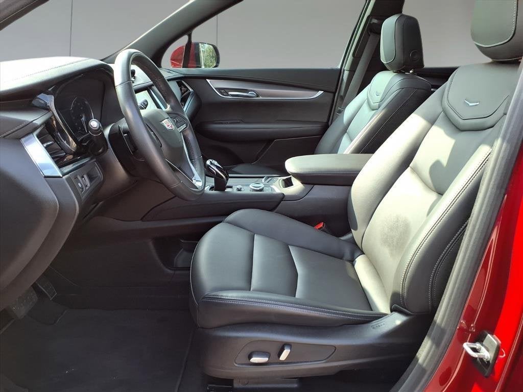 2024 Cadillac XT6 Luxury