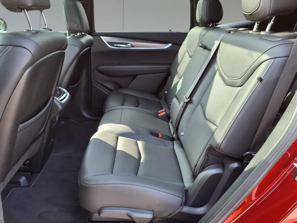 2024 Cadillac XT6 Luxury