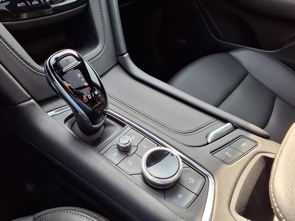 2024 Cadillac XT6 Luxury