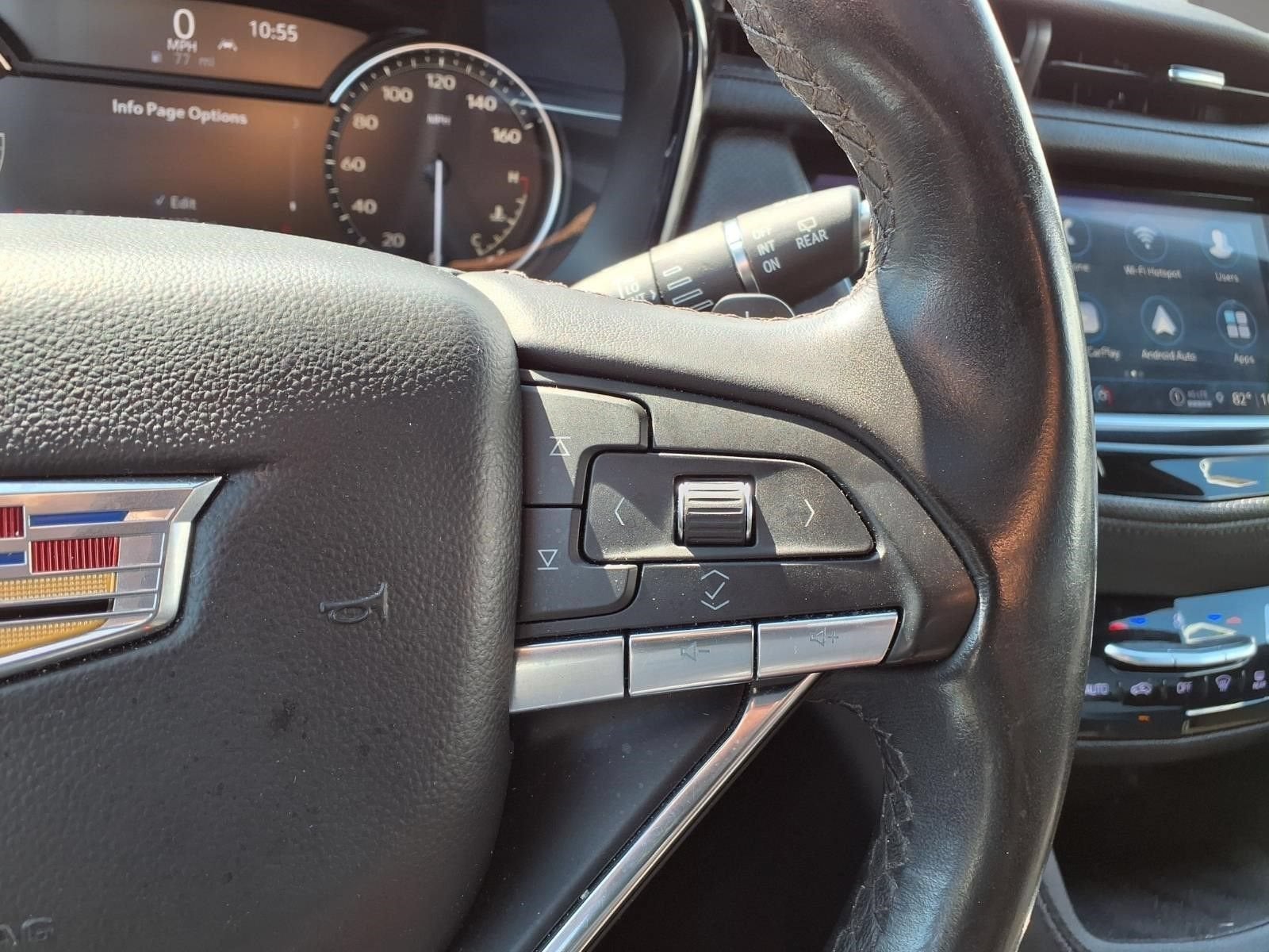 2023 Cadillac XT6 FWD Luxury