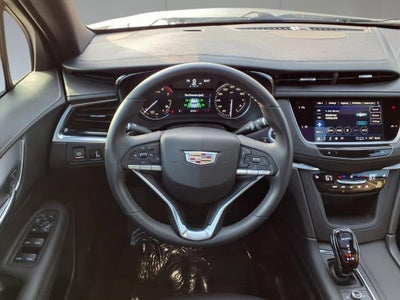 2024 Cadillac XT6 Luxury