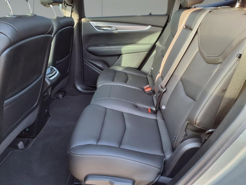 2024 Cadillac XT6 Luxury