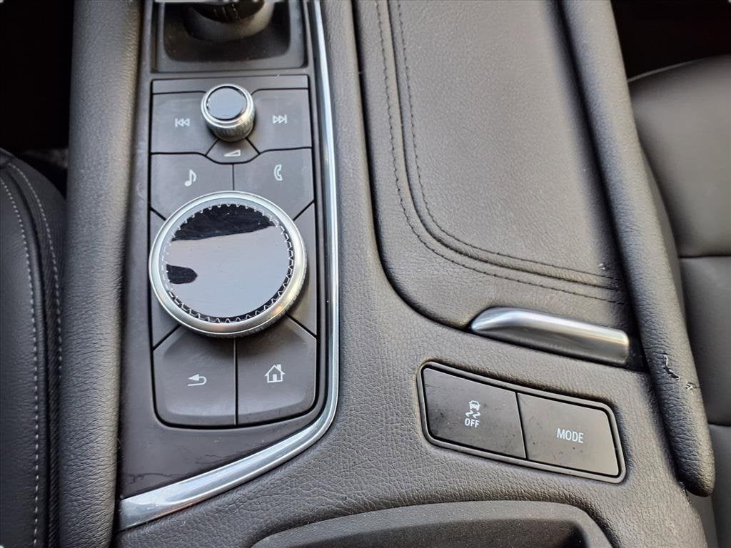 2024 Cadillac XT6 Luxury