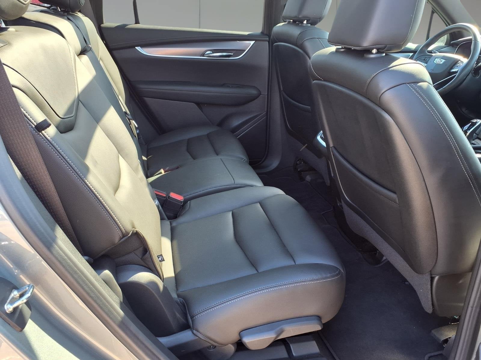 2024 Cadillac XT6 Luxury