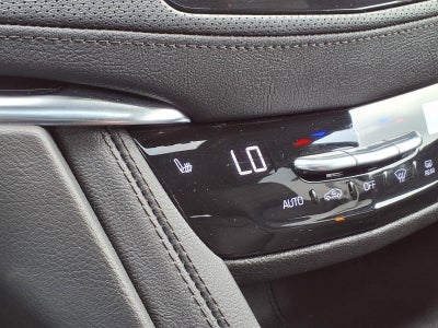 2022 Cadillac XT6 Luxury