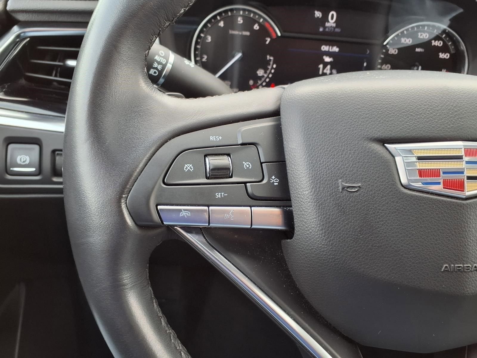 2022 Cadillac XT6 Luxury