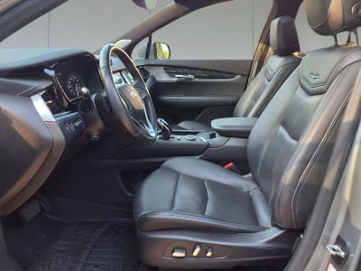2023 Cadillac XT6 FWD Premium Luxury