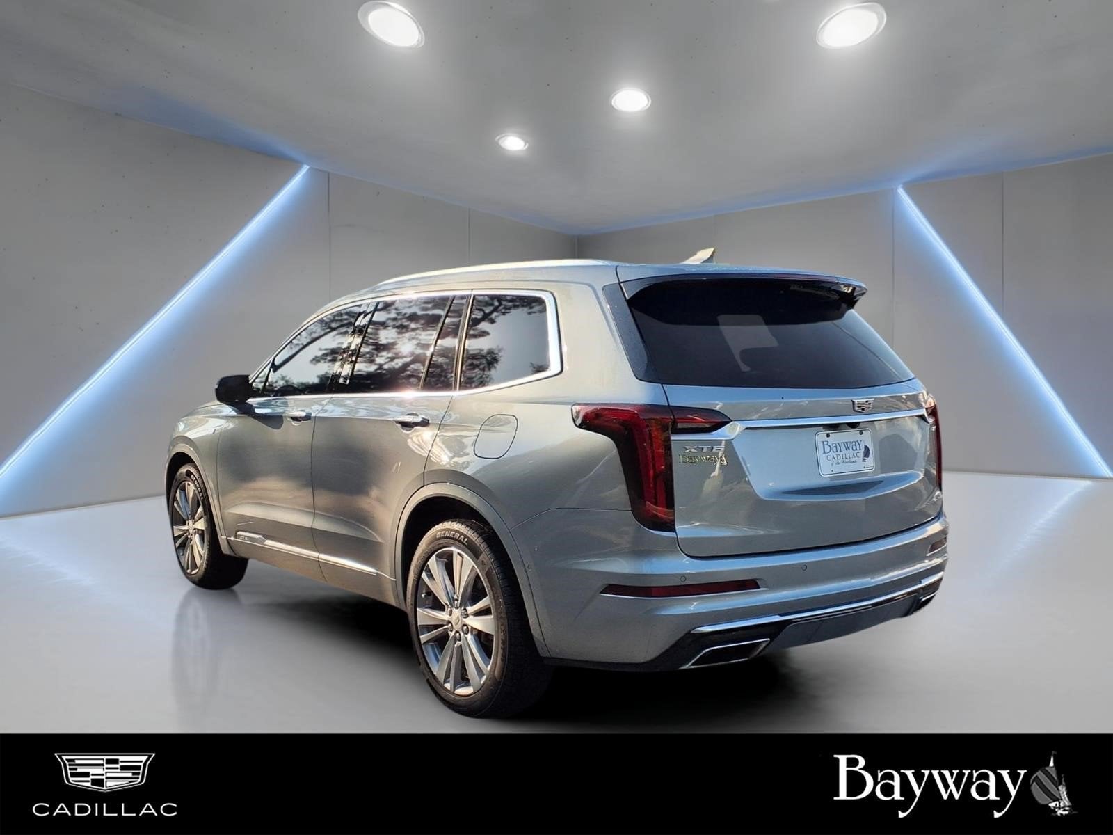 2023 Cadillac XT6 FWD Premium Luxury