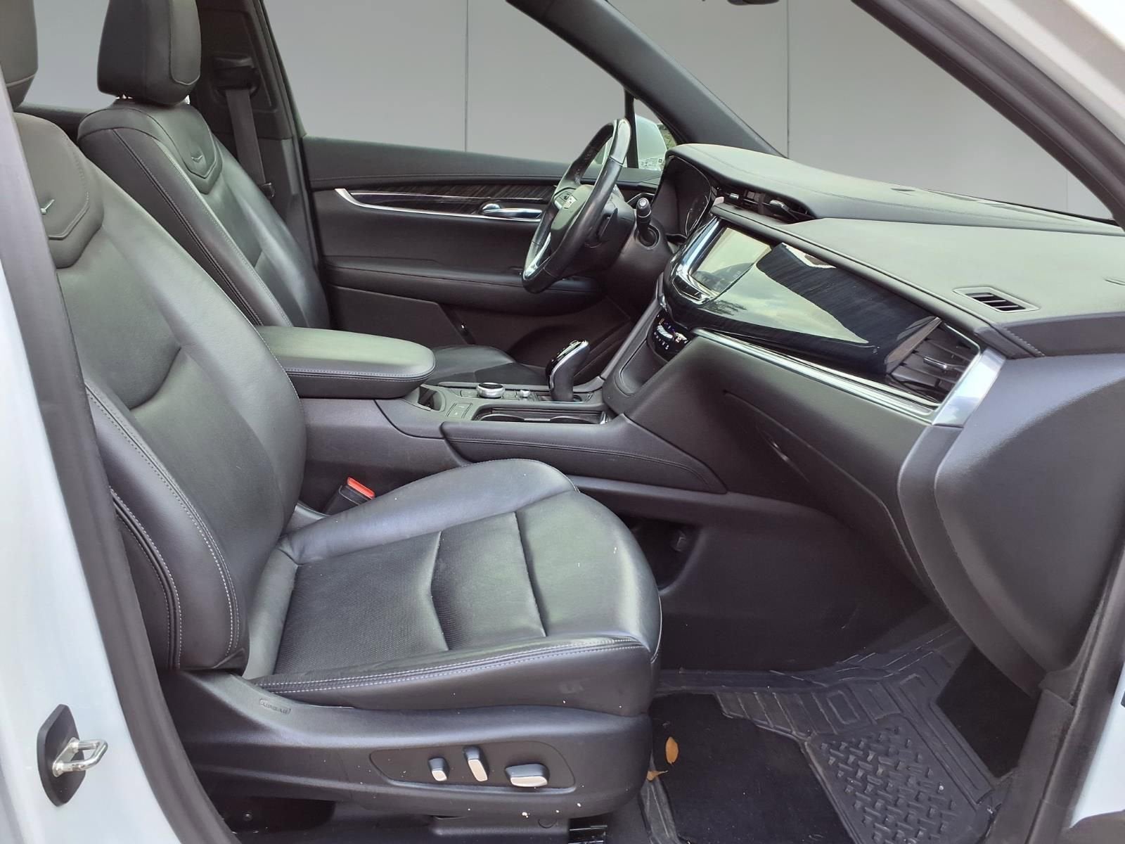 2020 Cadillac XT6 FWD Premium Luxury