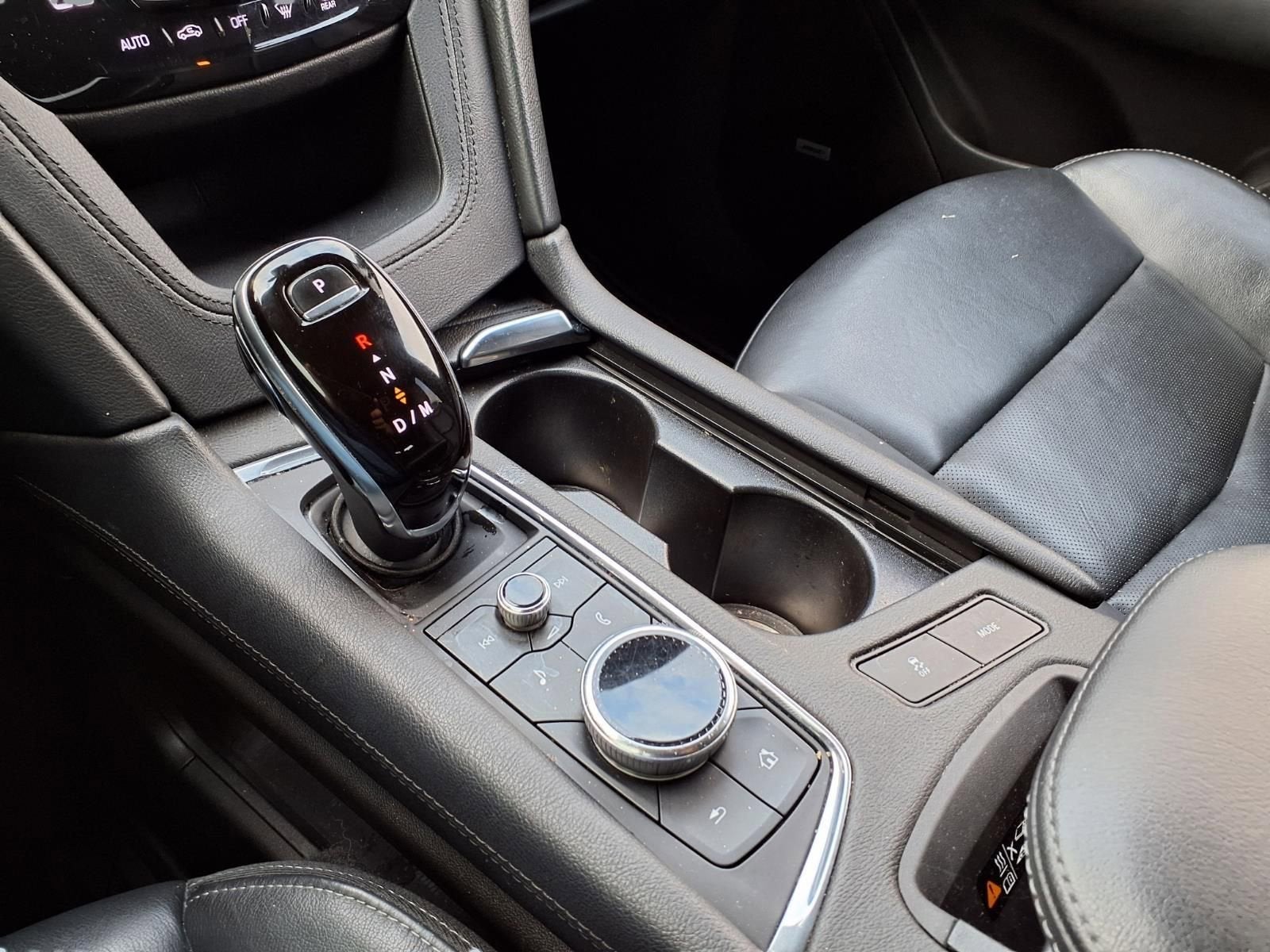 2020 Cadillac XT6 FWD Premium Luxury