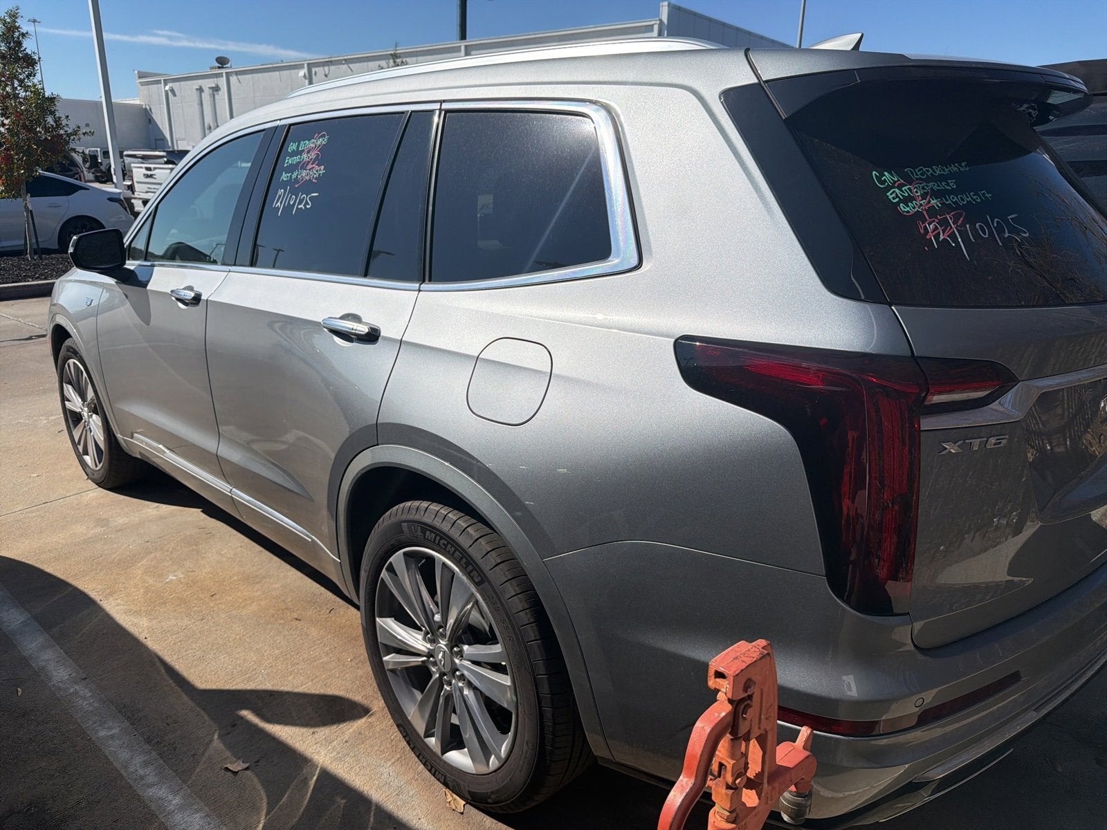 2025 Cadillac XT6 Premium Luxury