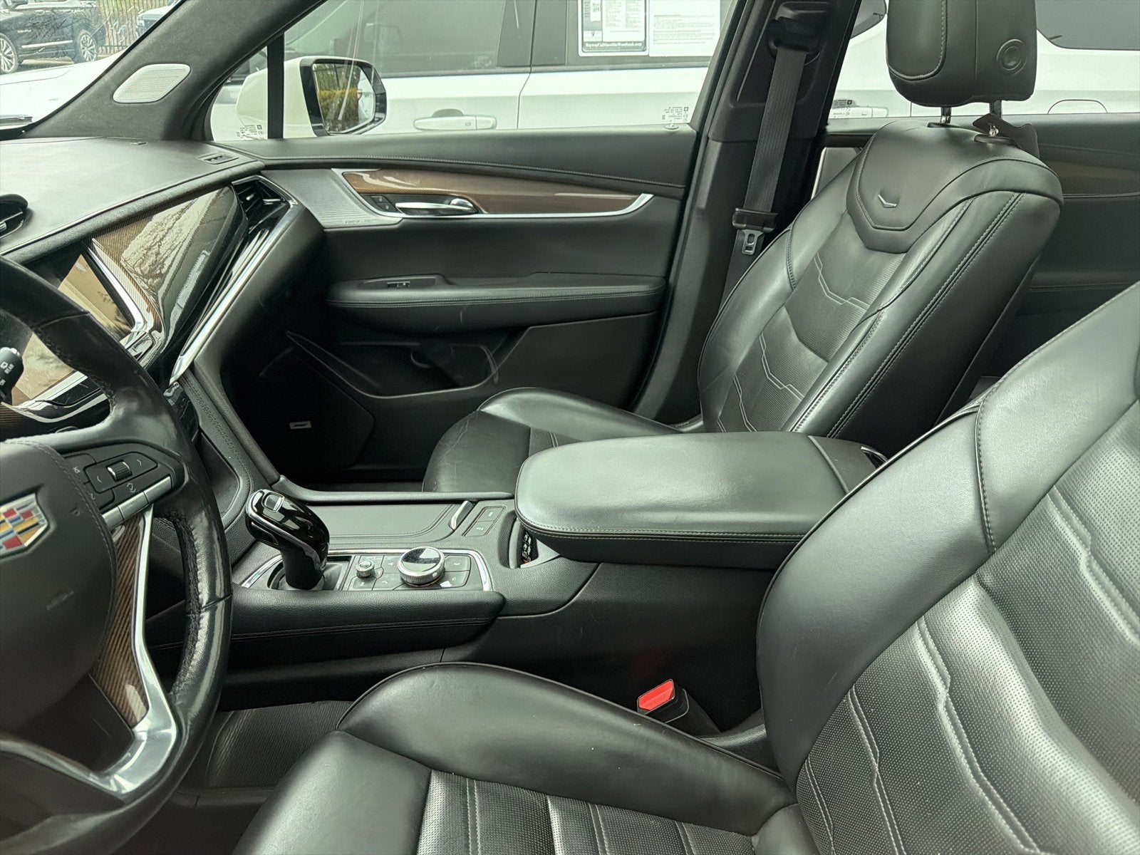 2021 Cadillac XT6 Premium Luxury