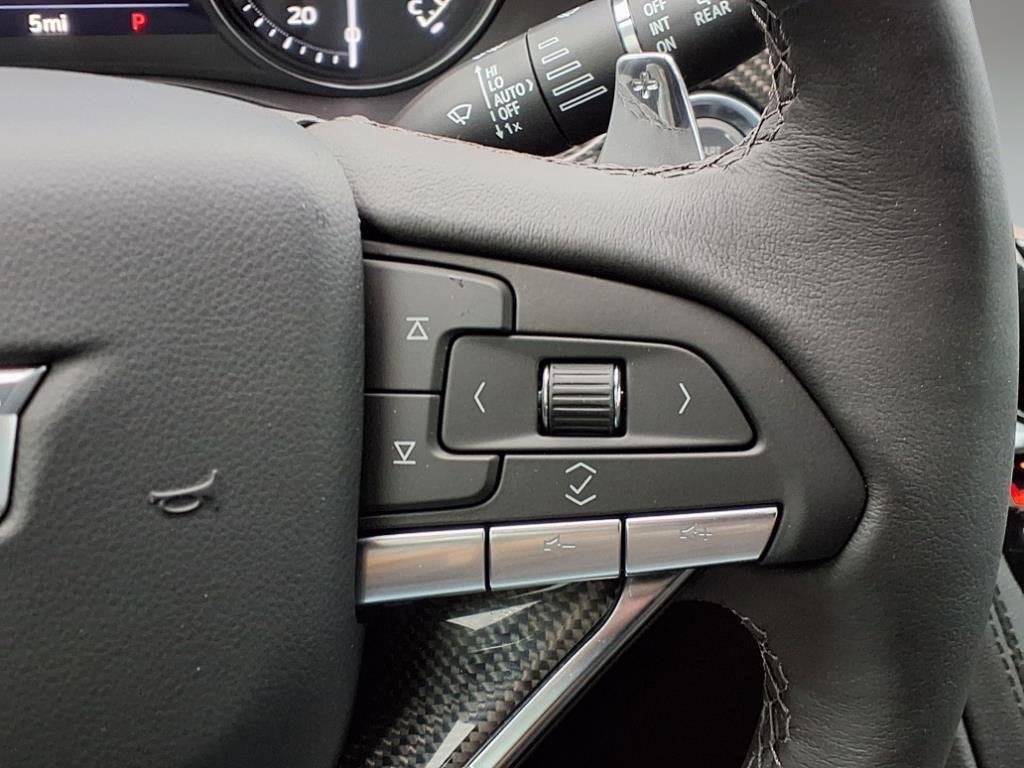 2025 Cadillac XT6 Sport