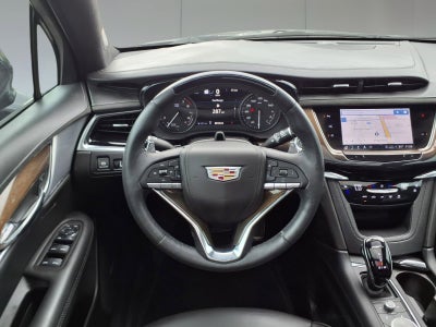 2025 Cadillac XT6 Sport