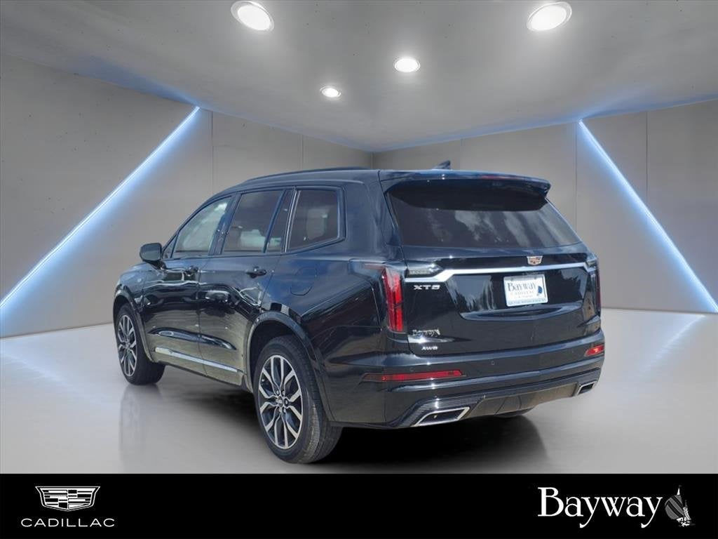 2025 Cadillac XT6 Sport